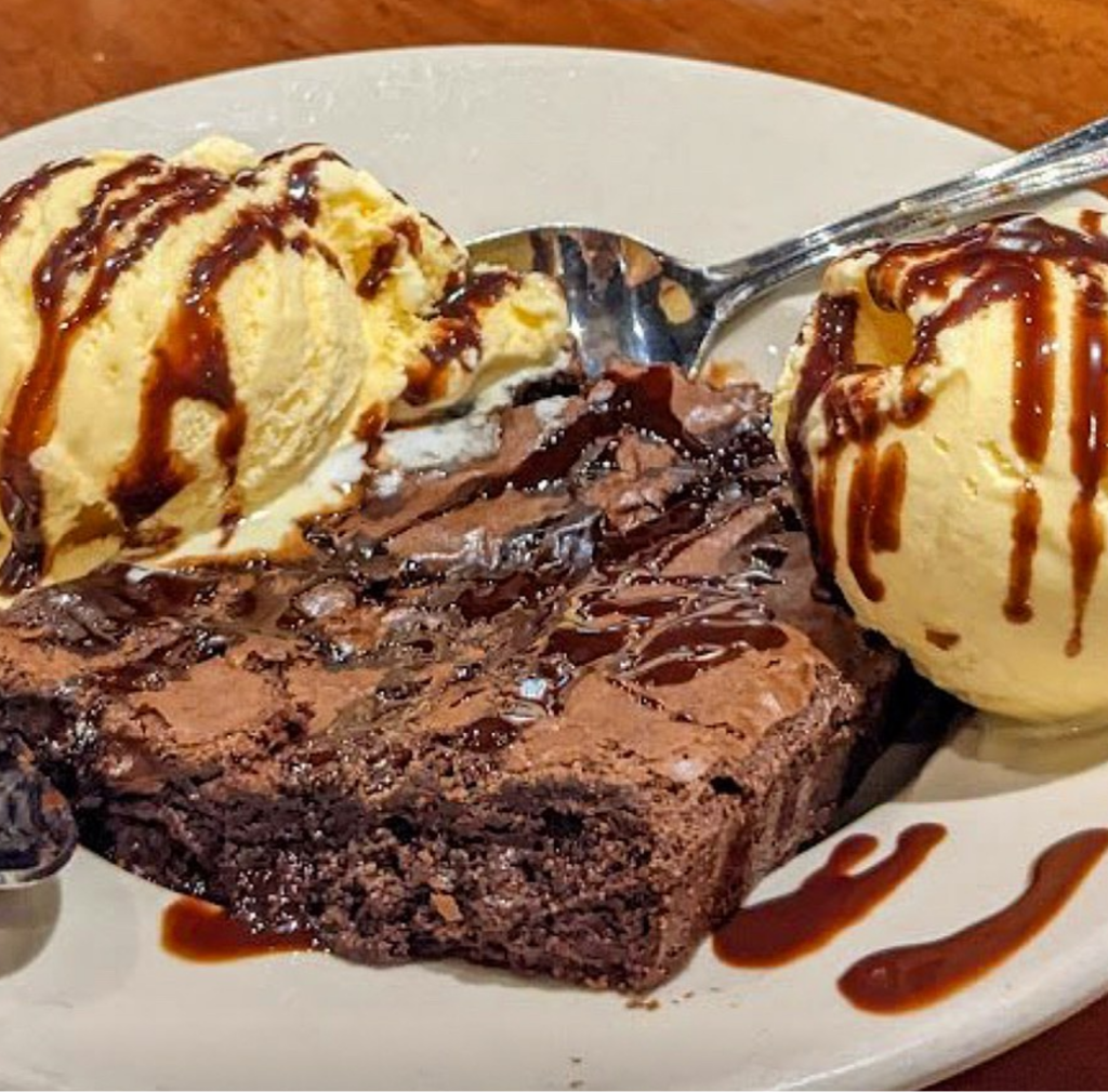 Cherokee Grill and Steakhouse is one of our favorite eating locations in Gatlinburg.